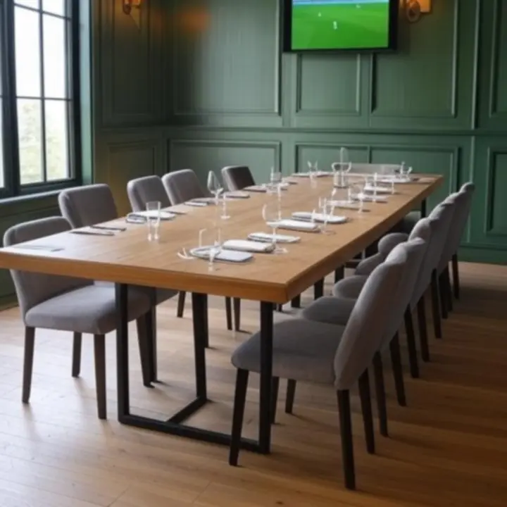 Elegancka przestrzeń prywatnej sali jadalnej z niezależnym systemem AV w LoftWingss